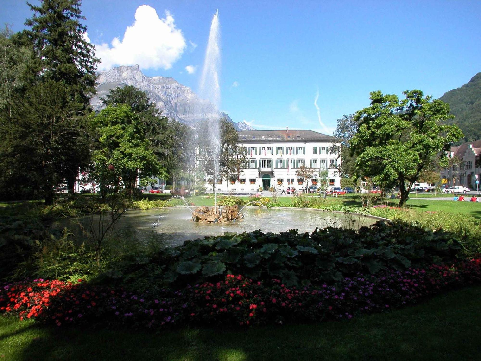 Hotel Post Glarnerhof Glarus Luaran gambar