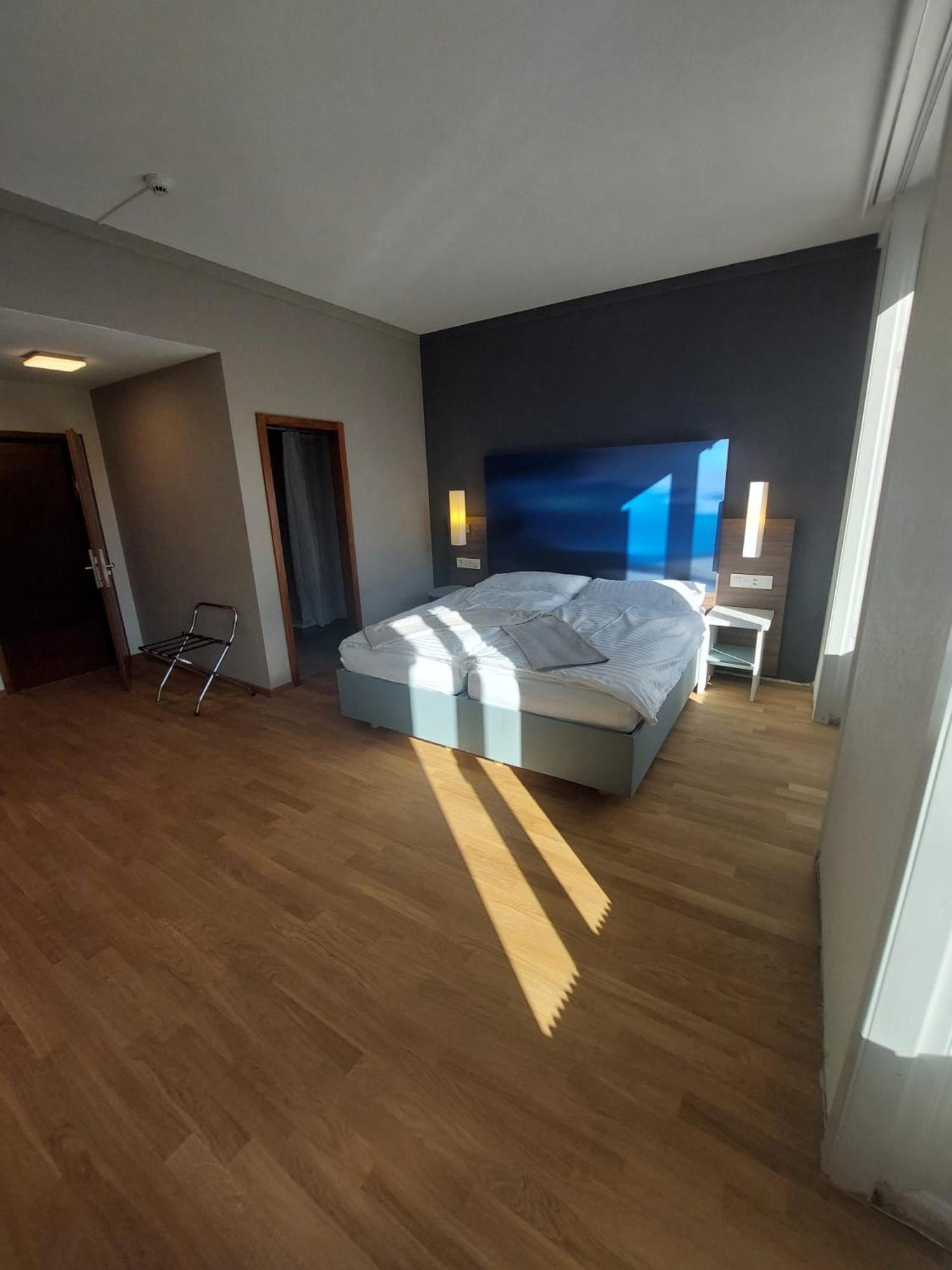 Hotel Post Glarnerhof Glarus Luaran gambar