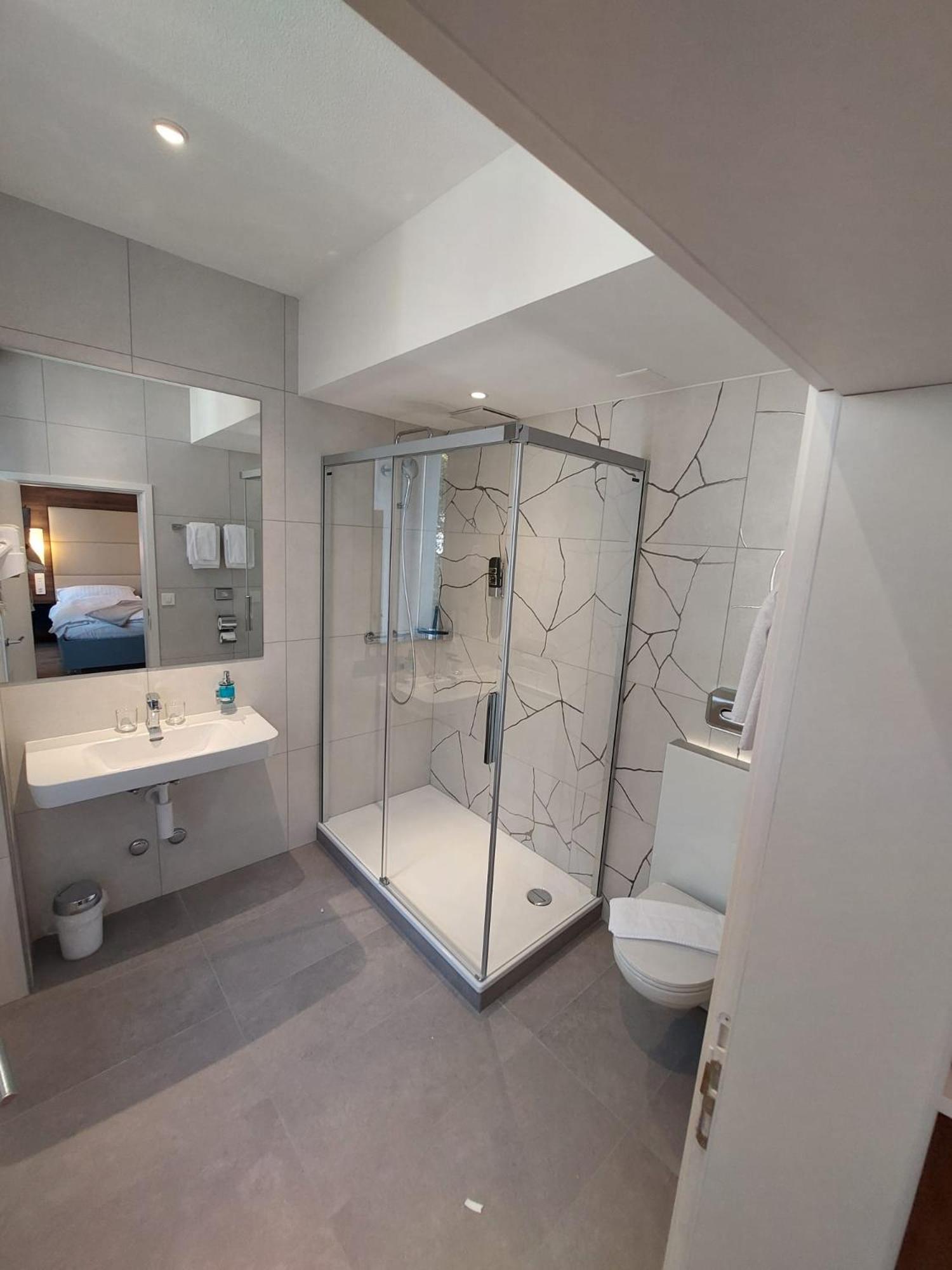Hotel Post Glarnerhof Glarus Luaran gambar