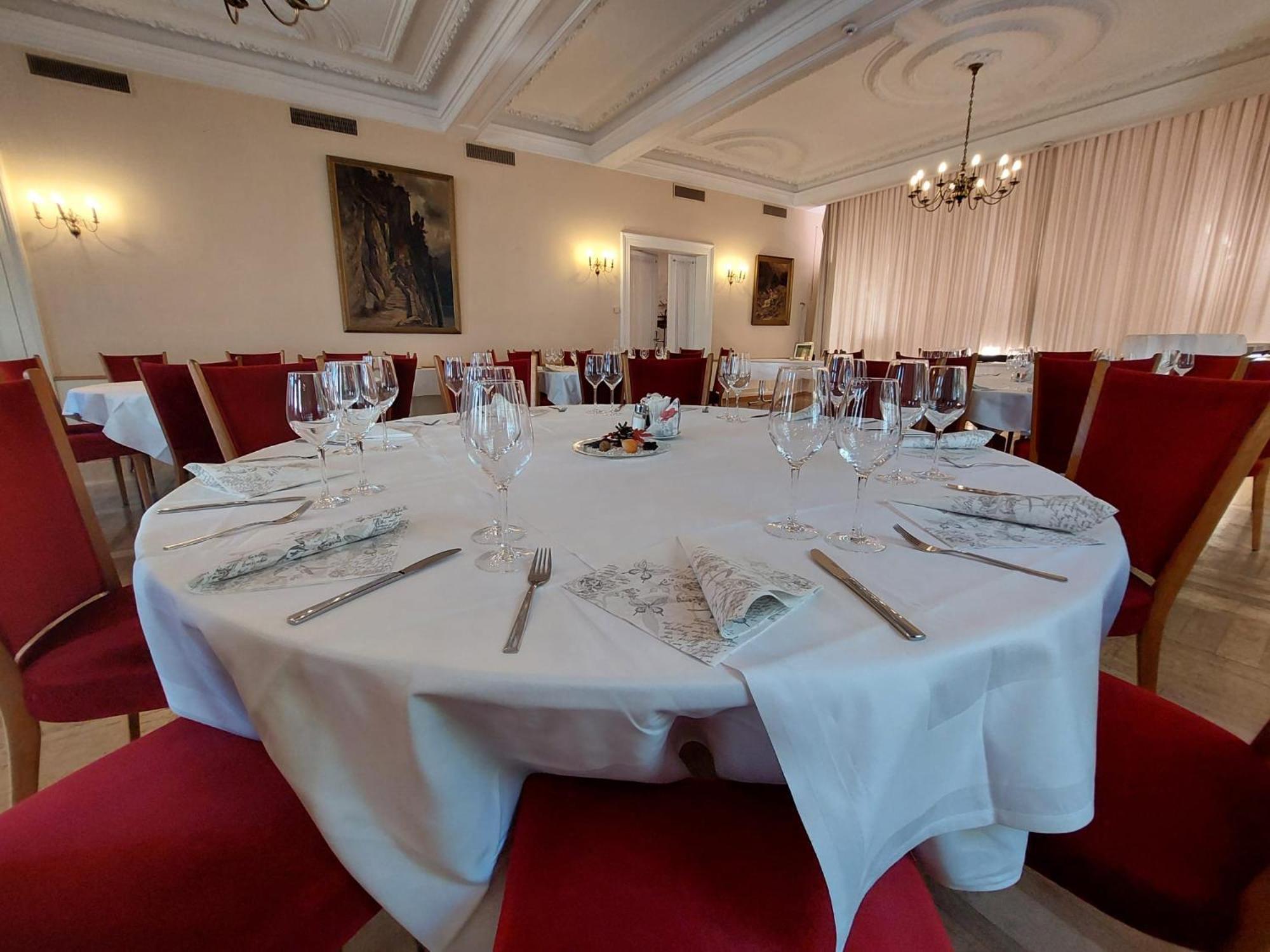 Hotel Post Glarnerhof Glarus Luaran gambar