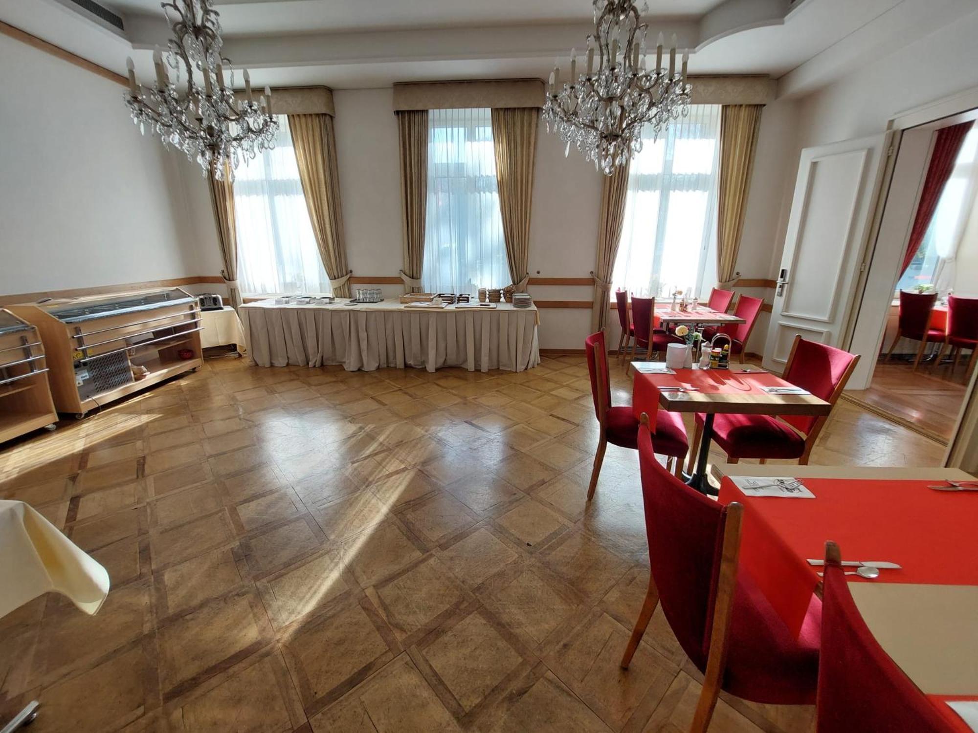 Hotel Post Glarnerhof Glarus Luaran gambar